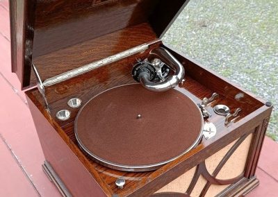1930 His Masters Voice Table Grand Gramophone Player HMV 130A - bbea82e8 6a78 4aca bfea 335b6aa94a82